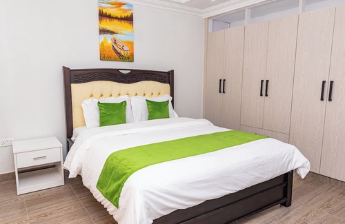 Ruiru House | Calm Haven- Cozy 4 Bedroom 4.5 bath in Gated Community
