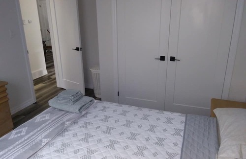Strathroy House | 2 Bedroom - Comfy Space (Main Floor Only)