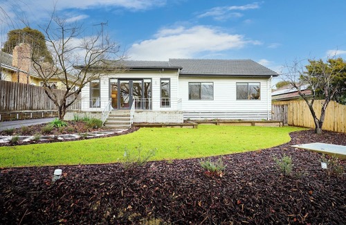 Heathmont House | 4 Bedroom Home in Heathmont Perfect for Families