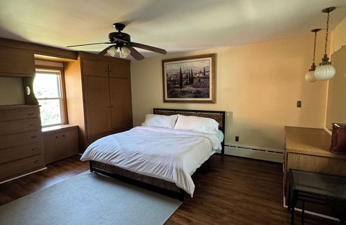 Roseto House | Tranquil Poconos Getaway: 3BR Home in Roseto, PA
