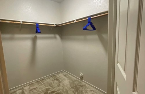 Elk Grove Apartment | Lovely 3-bedroom apartment with AC and WiFi in Elk Grove