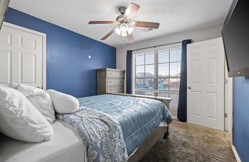 Olive Branch House | Cozy 4-bedroom house family and pet friendly home in Olive Branch with AC, WiFi