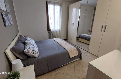 Siziano Apartment | the nest in the center