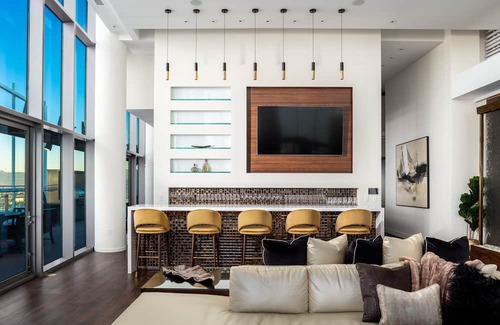 Las Vegas Condo | $20 Million Entire 59th Floor VEGAS Palms VILLA