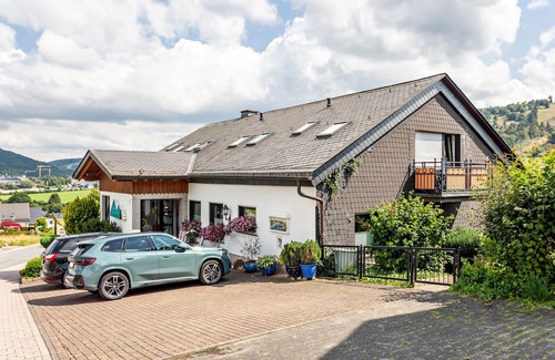 Ortsmitte Apartment | Apartment 'Appartment Sarina 1' with Mountain View, Private Terrace and Wi-Fi