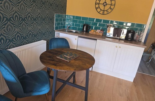Harleston Bed & Breakfast | Munnings Lodge - A self Contained Annexe - Comfy & Stylish