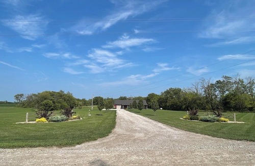 West Grove House | Charming Rual Iowa Shed house