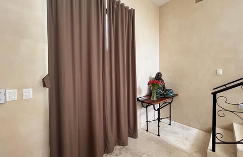 Zona Paseo Montejo House | Casa Jazmín - By Lobby PM