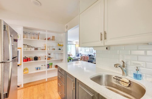 Whittier Condo | Boulder Condo w/Large Balcony < 1 Mi to CU!