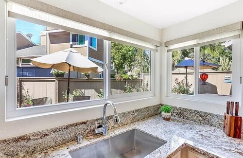 Aliso Viejo Condo | Your Summer Retreat near Laguna Beach Sun & Fun rolled in One🚴‍♀️🏌️‍♂️🏊‍♂️🏄