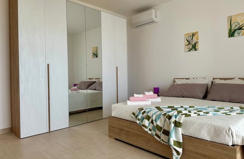 Turi Apartment | Penthouse at the "Sovereign" - In the heart of Puglia!