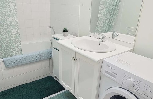 Mimizan Apartment | Appartement Pour 2 à 4 Pers Avec un Balcon Ombragé à Mimizan