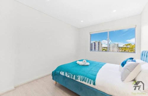 Lidcombe Apartment | Entire Home in Lidcombe