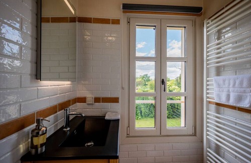Civrac-sur-Dordogne House | La Grande Mauvilla