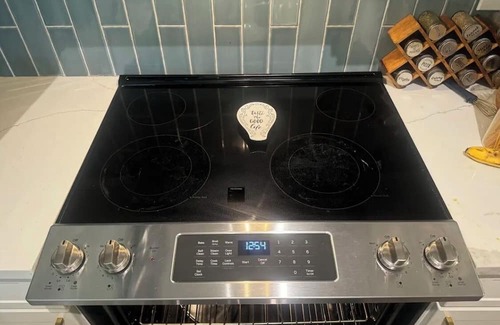 Barker Apartment | Luxurious Family Sized Condo located in Houston Texas with all amenities!