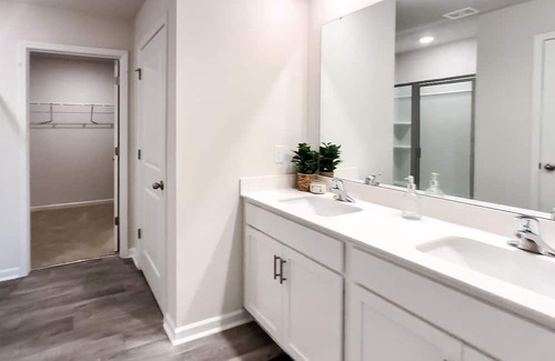 Winston - Salem House | Tranquil New Home in Winston-Salem with 3br /2.5 bath office & loft
