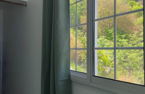 Les Anses-d'Arlets Apartment | "Sweet bamboo" bottom of villa, sea view, 2 minutes from the beach