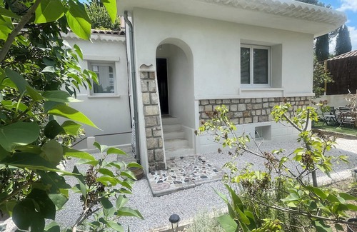 Nord House | House for 4, air-conditioned, 15 min walk from Aix en Provence center