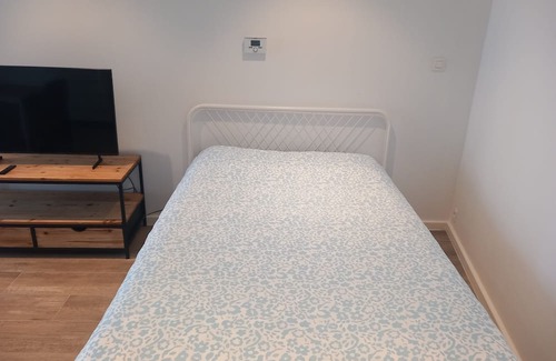 East Flanders Apartment | Studio 5 minutes from river Scheldt.