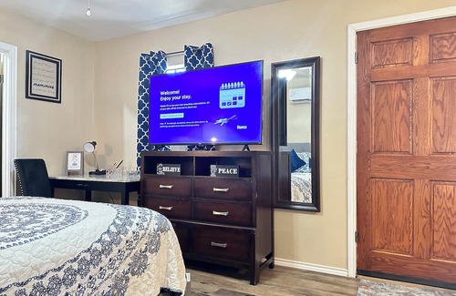 Eagle Pass Apartment | Bluestone Studio - A perfect stay that fits all your needs!