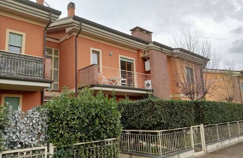 San Donato Apartment | Lovely apartment for 5 guests with WIFI, A/C, TV, balcony and parking