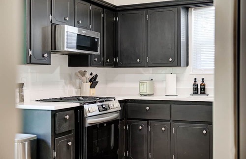 Edmond House | Entire House in Downtown Edmond!