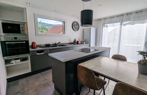 Rochesson Cottage | Gite Rochesson, 3 bedrooms, 6 persons