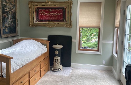 Moultonborough Cottage | Charming 3-bedroom cottage in superb Moultonborough with AC, WiFi