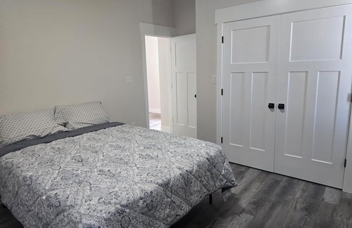 Elko House | Cozy 3-bedroom, 2bath, 2car garage house in Elko near Walmart