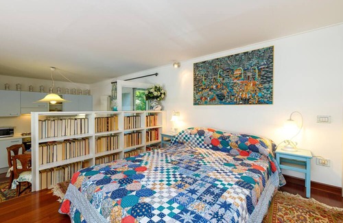 Germignaga Apartment | Il Balcone Delle Camelie Suite