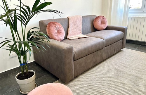 Savona Apartment | Sunrise House - Sea, Pampering, Family, Relaxation