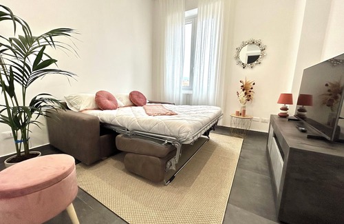 Savona Apartment | Sunrise House - Sea, Pampering, Family, Relaxation