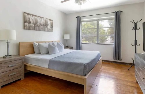The Roads Apartment | Modern apartment in Brickell (Downtown), just 10 minutes from the beach.