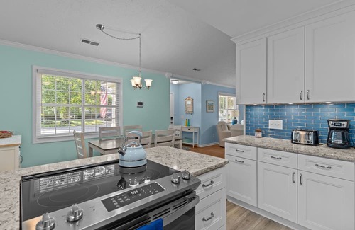 Wilmington Cottage | Sunshine Cottage at Fawn Creek
