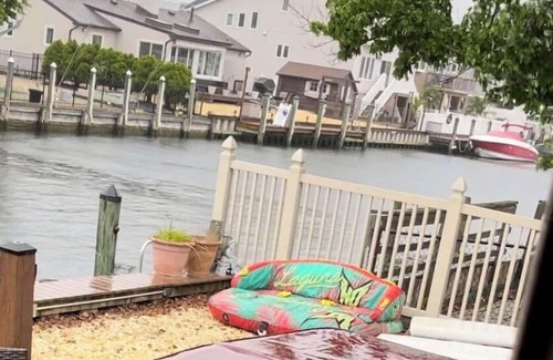 Osbornsville House | Excellent Home by the Bay