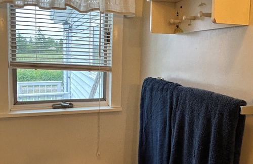 Lubec Cottage | Sunrise. Sunset. Ocean breezes and open windows. Easternmost spot in the USA.