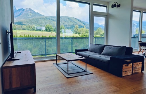 Schardorf Apartment | Penthouse next to golf course, near RedBull Ring