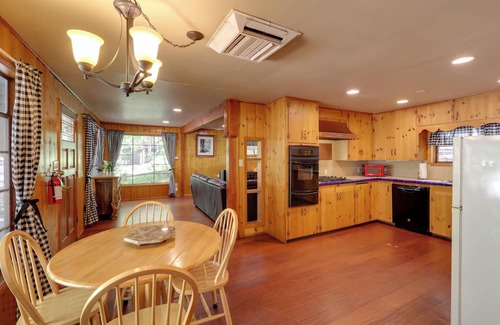 Sedona Cabin | Sedona Cabin w/Grill, Steps to Hiking!
