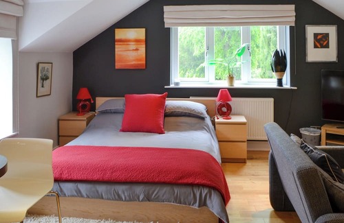 Corbridge Cottage | Welcome to Birchwood House Studio, a tranquil studio apartment nestled in Corbridge’s centre.