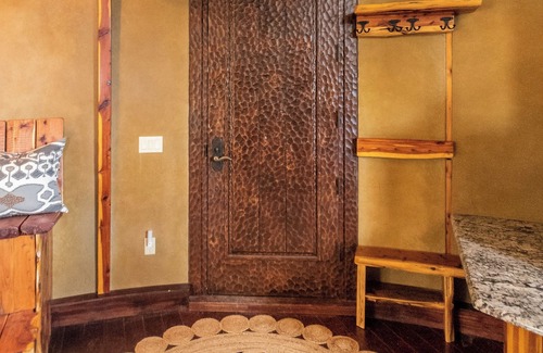 New Paltz Other | Cozy Castle in the Hudson Valley. Perfect for a fairytale getaway!