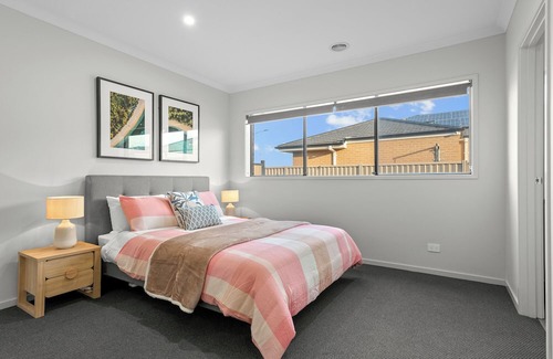 Delacombe House | Welcome to our family-friendly and cozy Ballarat Bliss Airbnb.