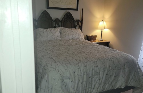 Eatonton House | Excellent Family Getaway off Crockett Creek Lake while enjoying Nature