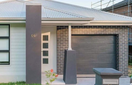 Cobbitty House | Aircabin - Cobbitty - Lovely Comfy - 5 Beds House