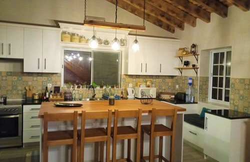 Nordeste Cottage | Stone & Wood Comfortable holiday residence