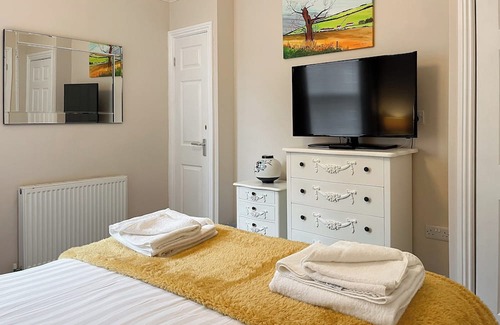 South Cliff Cottage | 2 bedroom accommodation in Scarborough