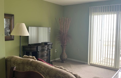 Wilmington Condo | riverfront view in Wilmington, Delaware