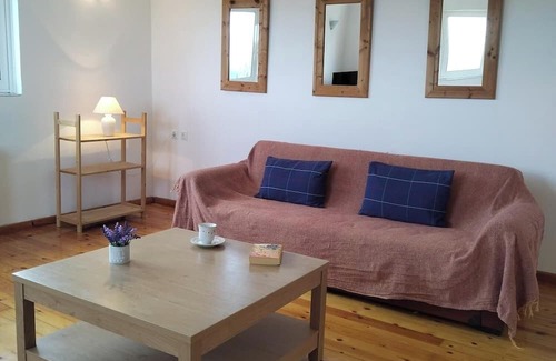 Raftis House | Spacious retreat with superb views and sucluded garden, 10 mins drive to beach.