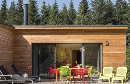 Hattigny House | Cosy apartment in villa for 6 guests with WIFI, pool