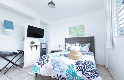 Islote House | Mar Azul - Ocean View Private Studio