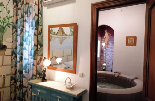 Calamonte House | Homerez - Charming House in Calamonte with Jacuzzi